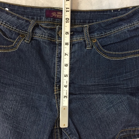 Royalty Jean Shorts Womens 12 Medium Wash Denim Shorts - Picture 11 of 11